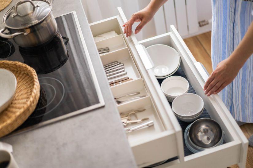 Weniger kaufen und Geld sparen: So gelingt der bewusste Konsum